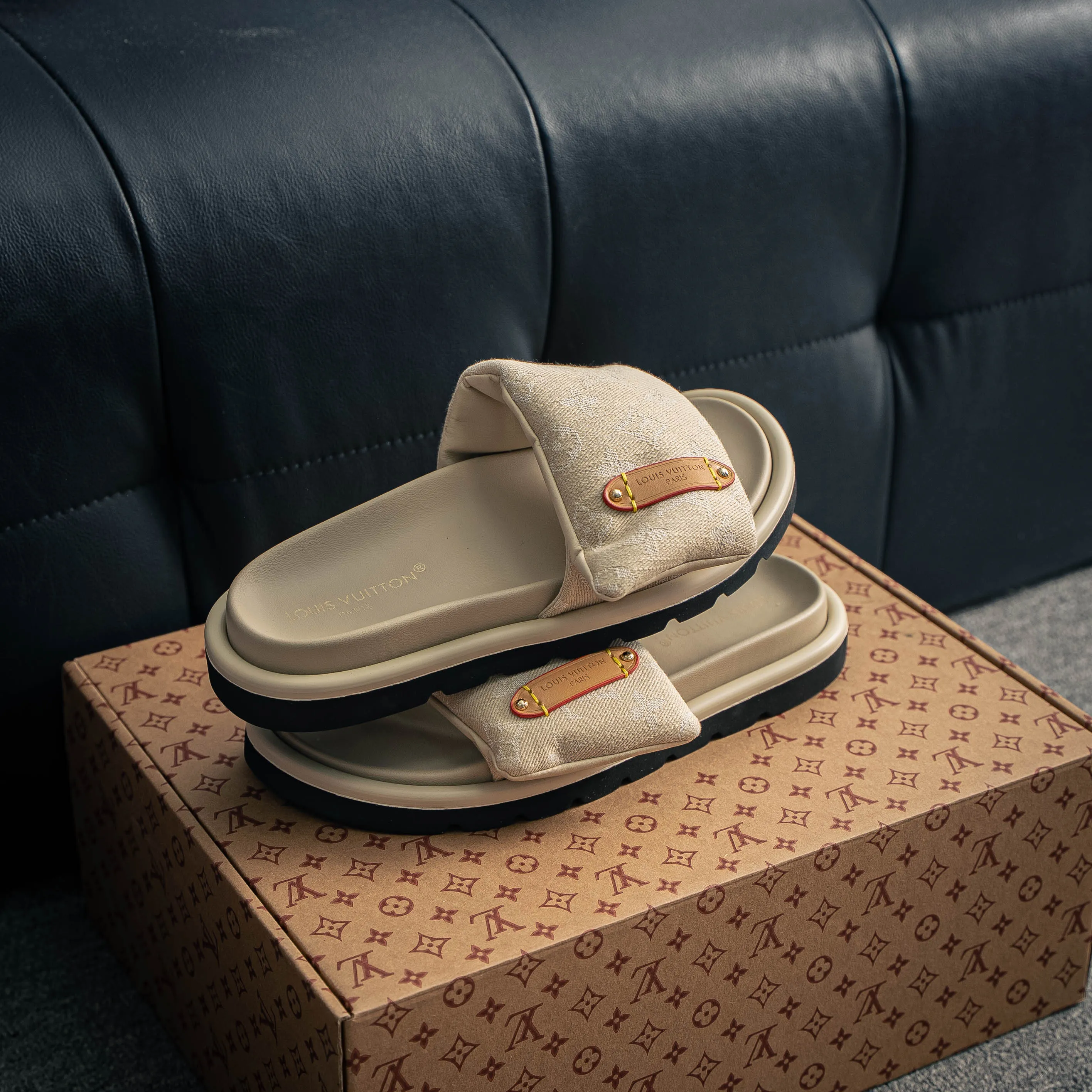 # LOUIS VUITTON ｜ 2026ss /Takashi Murakami x LOUIS VUITTON Sandals 。
